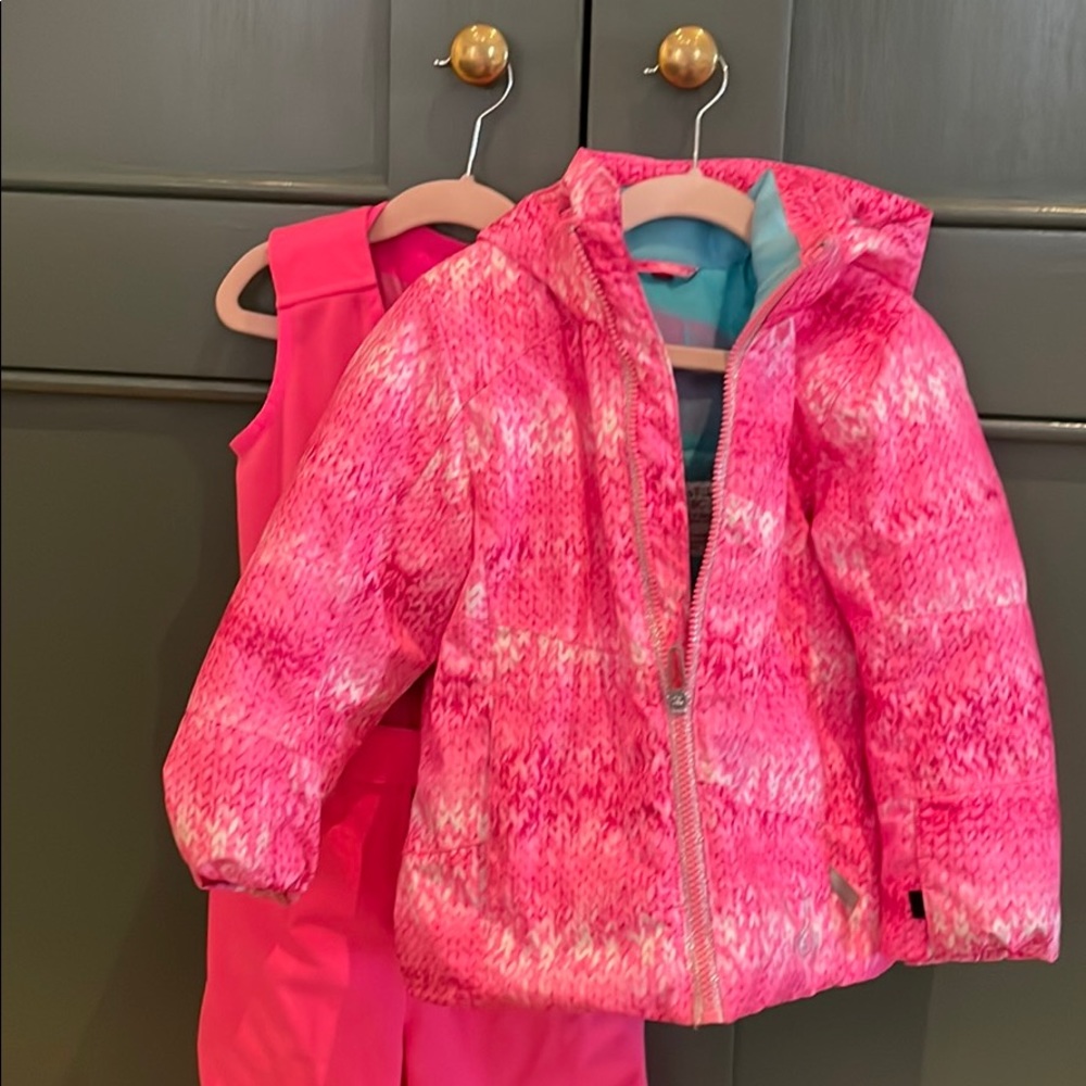 Spyder ski/snow outfit size 5